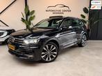 Volkswagen TIGUAN 2.0 TSI 4Motion 3x R-LIne Business PANO LE, Automaat, Gebruikt, 1984 cc, Zwart