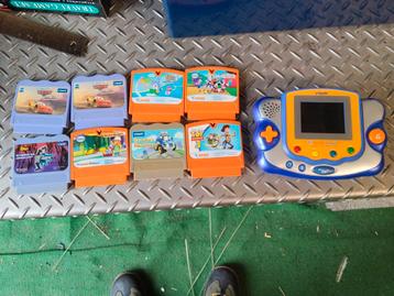 VTECH SMILE MET 8 SPELLETJES  beschikbaar voor biedingen