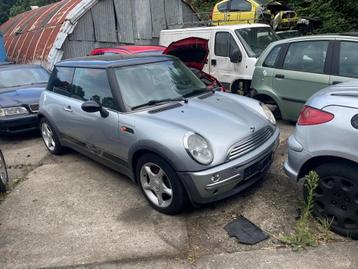 Te koop Mini Cooper in onderdelen  beschikbaar voor biedingen