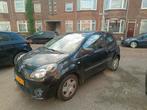 Renault Twingo 1.2 16V 2011 Zwart, Auto's, Renault, 839 kg, 74 pk, Zwart, 4 cilinders