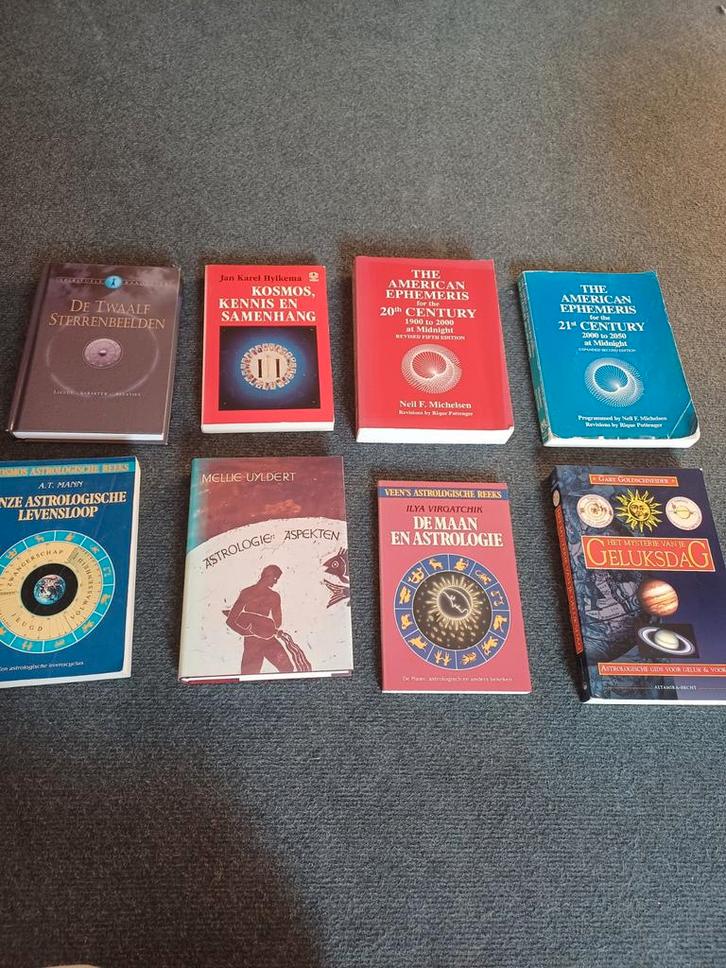 Astrologie boeken, Boeken, Esoterie en Spiritualiteit, Gelezen, Achtergrond en Informatie, Astrologie, Ophalen of Verzenden