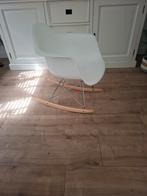 Witte Schommelstoel, Huis en Inrichting, Stoelen, Ophalen, Gebruikt, Wit, Metaal