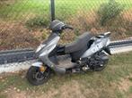 One 4t scooter, Fietsen en Brommers, Scooters | Piaggio, Ophalen of Verzenden, Gebruikt, Overige modellen