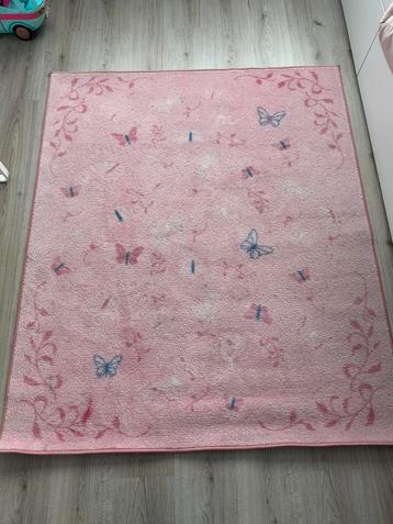 Vloerkleed meisje beschikbaar voor biedingen