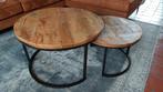 2 ronde salontafels, mangohout en zwart metalen onderstel, Huis en Inrichting, Tafels | Salontafels, 50 tot 100 cm, Minder dan 50 cm