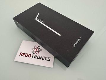 Samsung Galaxy S25+ 256GB Silver Splinternieuw in doos beschikbaar voor biedingen