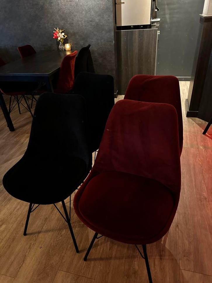 Mooie Stoel - Diverse Kleuren Beschikbaar!, Huis en Inrichting, Stoelen, Gebruikt, Eén, Metaal, Zwart, Ophalen