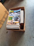 4 dozen en 3 tassen verschillende auto boekjes, Boeken, Auto's | Folders en Tijdschriften, Zo goed als nieuw, Ophalen, Algemeen