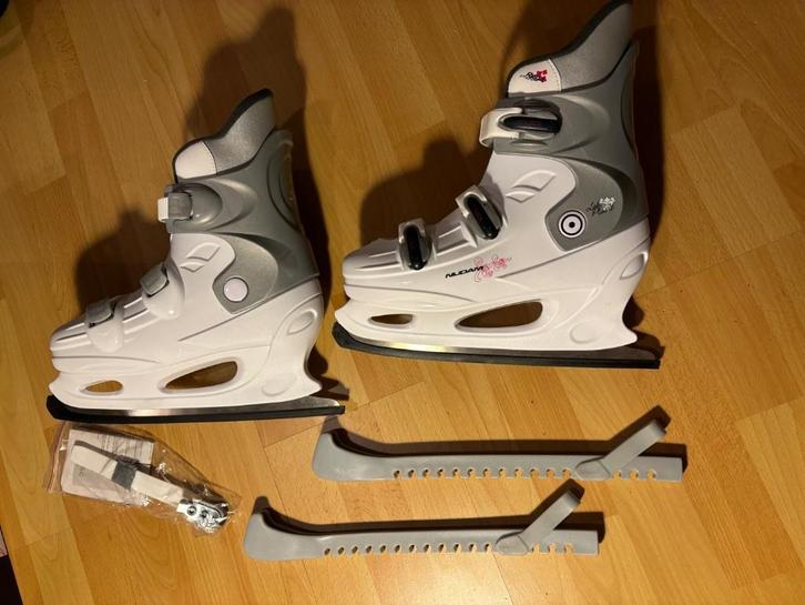 Nijdam kunstschaats hardboot - maat 40, Sport en Fitness, Schaatsen, Zo goed als nieuw, Kunstschaatsen, Nijdam, Ophalen of Verzenden