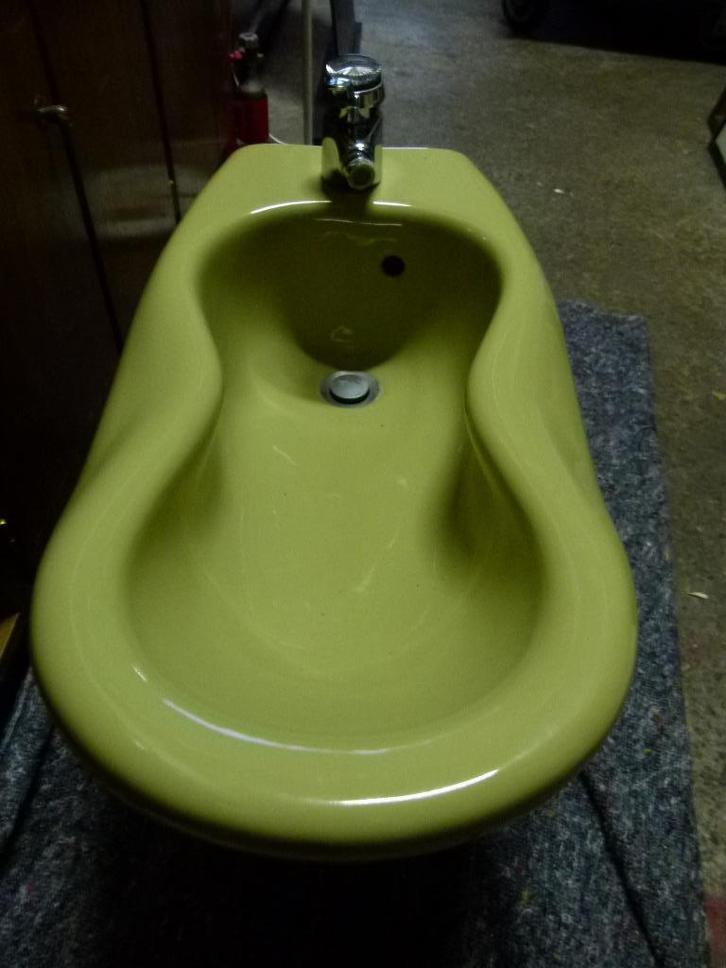 vintage bidet Luigi Colani space age moosgrün 70er, Verzamelen, Retro, Huis en Inrichting, Ophalen