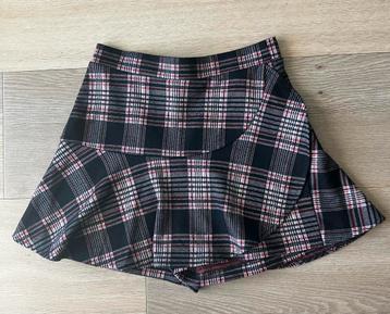 Skort Stradivarius Maat S beschikbaar voor biedingen