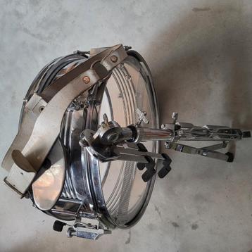 Snaredrum 14 inch/standaard/beensteun/riem/trommel/drum  beschikbaar voor biedingen