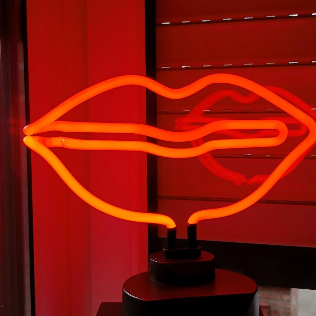 Neon rode lippen lamp., Ophalen of Verzenden, Zo goed als nieuw, Glas, Modern