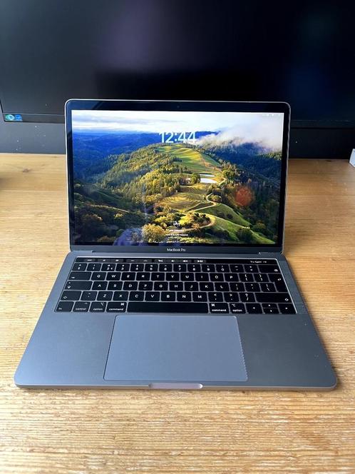 Macbook Pro 2019 13 inch met touchbar, Computers en Software, Apple Macbooks, Gebruikt, MacBook Pro, 13 inch, Minder dan 2 Ghz