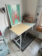Cute white desk, Huis en Inrichting, Bureaus, Ophalen, Zo goed als nieuw, Bureau