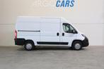 Peugeot Boxer 335 2.2 BlueHDi L2/H2 CAMERA TREKHAAK AIRCO NA, Auto's, Voorwielaandrijving, Gebruikt, 4 cilinders, 2500 kg