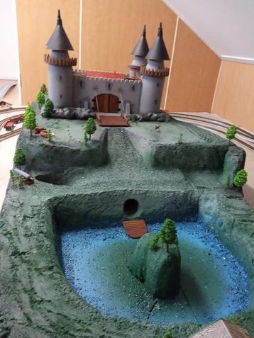 Modelspoorbaan Landschap met Kasteel - Handgemaakt beschikbaar voor biedingen