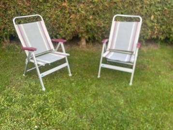 2X Dukdalf campingstoelen. beschikbaar voor biedingen