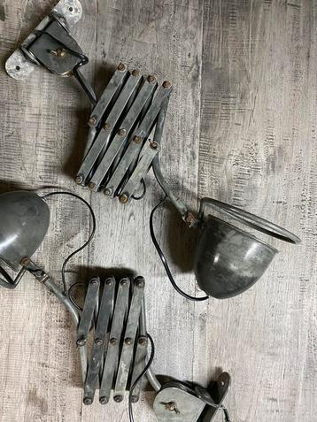 Te koop; set van 2 lampen Frezoli beschikbaar voor biedingen