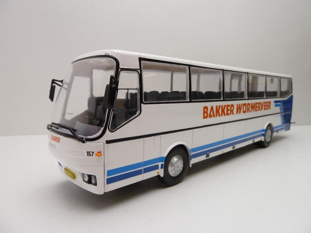 Bova touringcar  ''  Bakker Wormerveer ''  Hachette 1/43 '', Ophalen of Verzenden, Zo goed als nieuw, Bus of Vrachtwagen, Overige merken