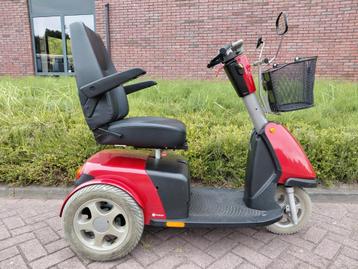 trophy 6, uniek stuur met dubbelle bediening beschikbaar voor biedingen