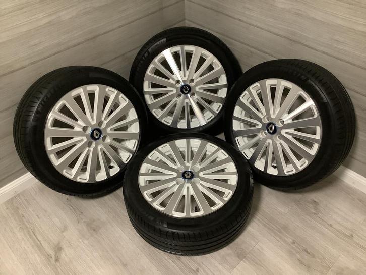 Renault Twingo Vibes Limited origineel velgen zomerbanden, Auto-onderdelen, Banden en Velgen, Banden en Velgen, Zomerbanden, 14 inch