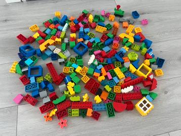 2kg Lego Duplo beschikbaar voor biedingen
