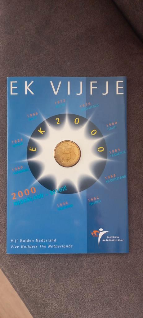 5 Gulden EK2000 in originele verpakking, Postzegels en Munten, Munten | Nederland, Ophalen of Verzenden