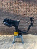 Piaggio zip fastrider frame bj1997 brom wokvrij -a1 keurbaar, Fietsen en Brommers, Scooters | Piaggio, Maximaal 45 km/u, Zip, Ophalen of Verzenden