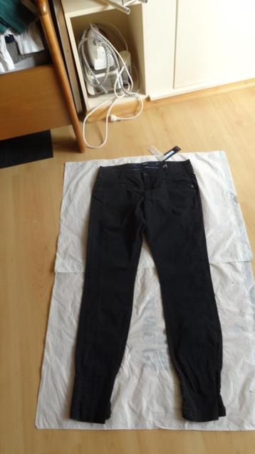 NIEUWE paardrijbroek [ met kaartje ], maat 42 , merk Mexx, m beschikbaar voor biedingen