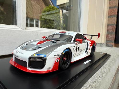 1:18 Porsche 935 #11 Mobil 1 Pikes Peak 2020 J. Zwart Spark, Hobby en Vrije tijd, Modelauto's | 1:18, Zo goed als nieuw, Auto