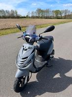 Piaggio Zip 4T 2V, Fietsen en Brommers, Scooters | Piaggio, Ophalen, Zip, Zo goed als nieuw, Benzine