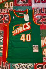 Shawn Kemp “NBA Seattle SuperSonics 1995-1996” Swingman, Sport en Fitness, Basketbal, Nieuw, Ophalen of Verzenden, Kleding