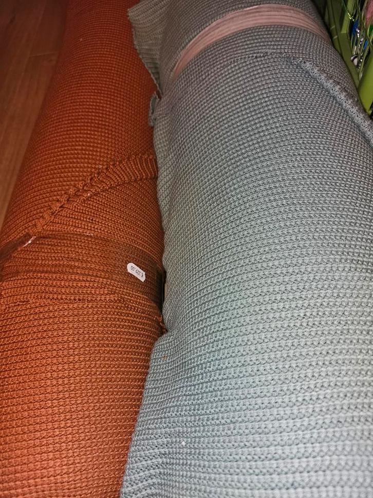 2 enorme grote rollen stof: Oranje/koper & oud groen, Huis en Inrichting, Stoffering | Behang, Ophalen of Verzenden