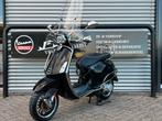 Vespa Sprint Glans Zwart Brom 2021 9000 km 1 eig GARANTIE, Gebruikt, Overige modellen, ., Maximaal 45 km/u
