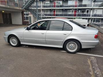 BMW E39 530i - Handgeschakeld! APK Aug. 2026! - 3e Eigenaar! beschikbaar voor biedingen