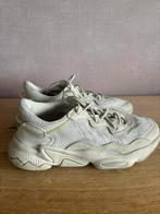 Adidas Ozweego Beige, Ophalen, Adidas, Beige, Sneakers of Gympen