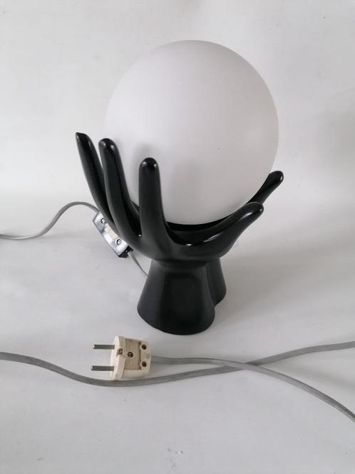 vintage keramieke handenlamp met melkglas bol izgst, Huis en Inrichting, Lampen | Tafellampen, Gebruikt, Minder dan 50 cm, Ophalen of Verzenden