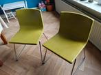 Twee lime groene eettafelstoelen, Huis en Inrichting, Stoelen, Ophalen, Zo goed als nieuw, Overige kleuren, Twee