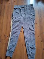 Studio anneloes broek met gouden bies maat l xl beige, Kleding | Dames, Broeken en Pantalons, Beige, Maat 46/48 (XL) of groter