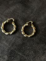 Nieuwe wokkels oorbellen 3 cm Blijven mooi 14karaats kleur, Ophalen of Verzenden, Zo goed als nieuw, Overige materialen