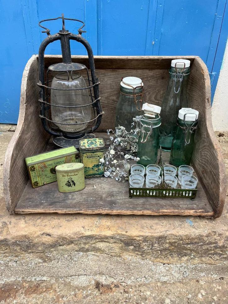 oude grote brocante franse knielbak, Antiek en Kunst, Antiek | Woonaccessoires, Ophalen