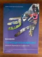 Basisboek Vrijwilligersmanagement HBO, Ophalen of Verzenden, Zo goed als nieuw, Overige niveaus