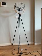 Lamp, Hout met metalen poten, Ophalen