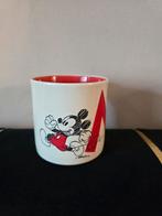 Disney mickey mouse mok - disneyland paris, Ophalen of Verzenden, Mickey Mouse, Zo goed als nieuw, Servies
