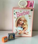 Vintage barbie spullen en kast, Ophalen of Verzenden, Zo goed als nieuw