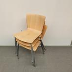 4 stuks Fritz Hansen design houten stoelen - grijze poten, Huis en Inrichting, Stoelen, Ophalen, Grijs, Vijf, Zes of meer stoelen