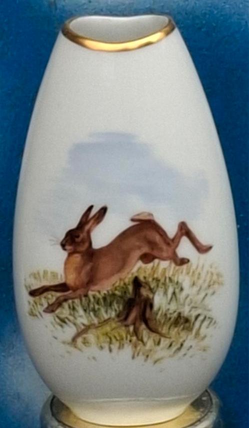 ROSENTHAL. Porselein. Vaasje.  Handpainted. 11cm., Antiek en Kunst, Antiek | Porselein, Ophalen