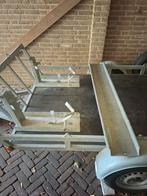 Oprijplaat en 2 wielklemmen voor op een aanhanger., Auto diversen, Aanhangwagen-onderdelen, Ophalen, Gebruikt