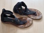 Lazamani slippers maat 39, in zwart en wit, Kleding | Dames, Schoenen, Slippers, Lazamani, Ophalen of Verzenden, Gedragen